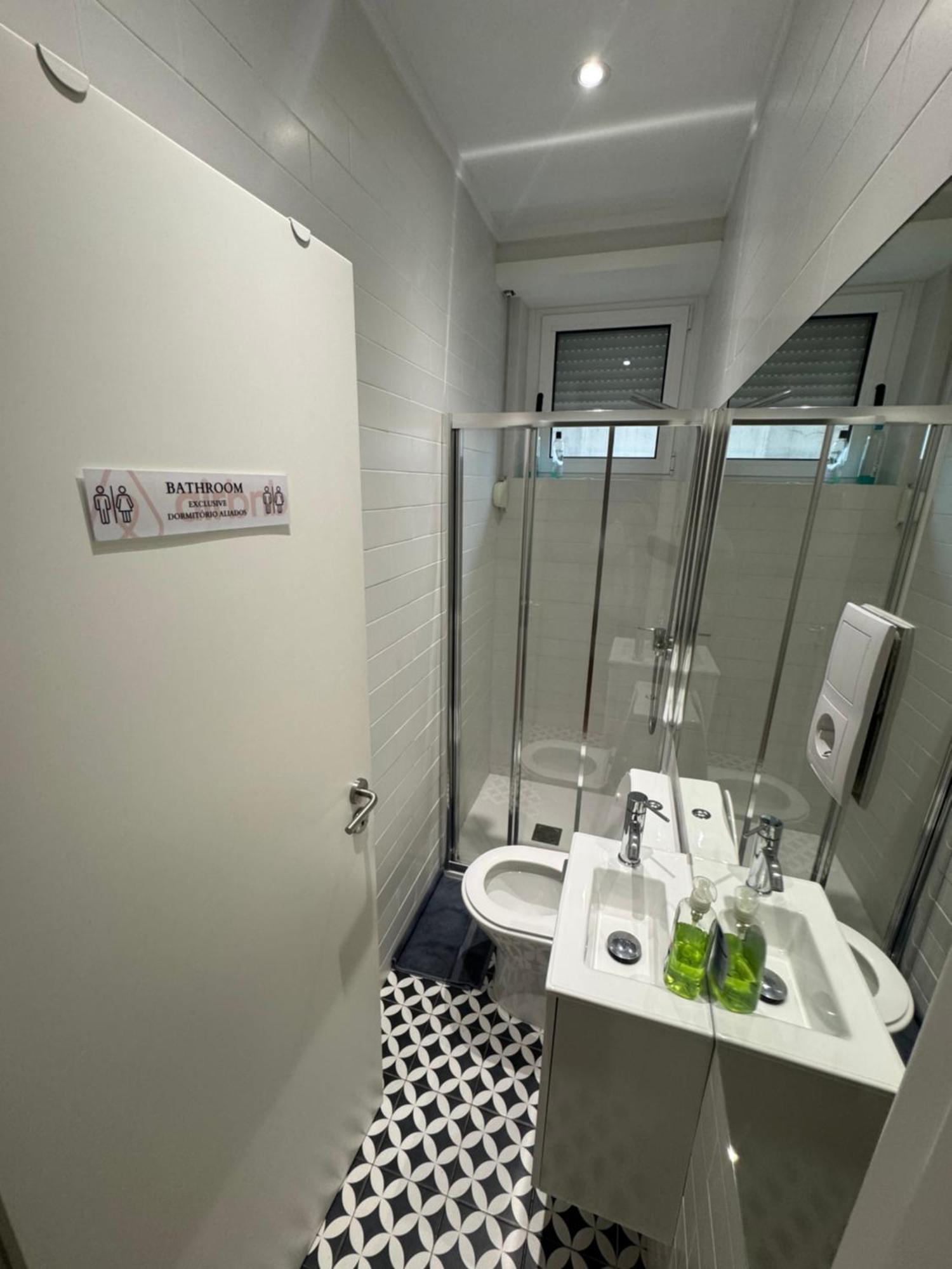 Dormitorio Aliados OOporto Esterno foto